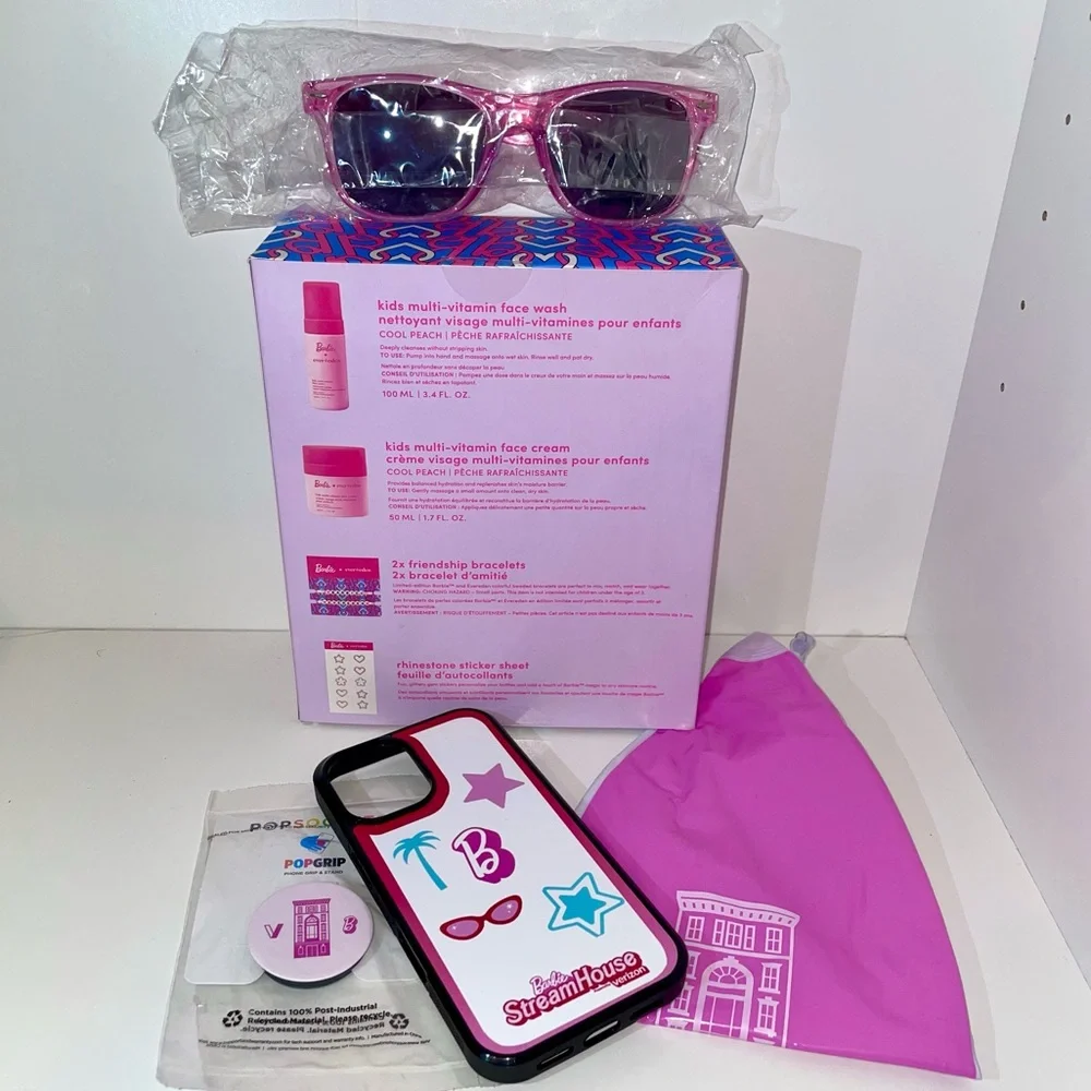 Barbie x Evereden Skincare Set Friendship Bracelets Popgrip sunglasses & Tote